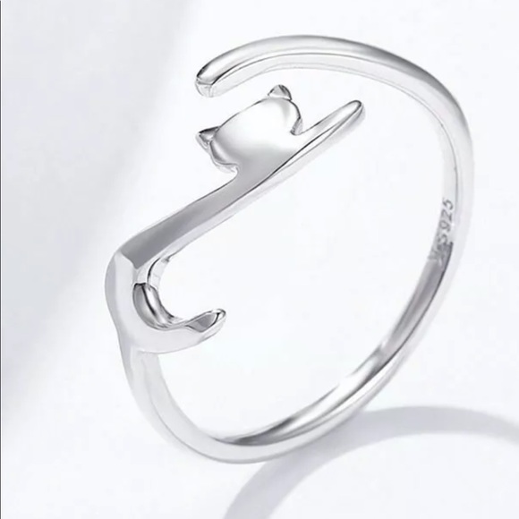 Jewelry - New women's simple silver cat adjustable ring